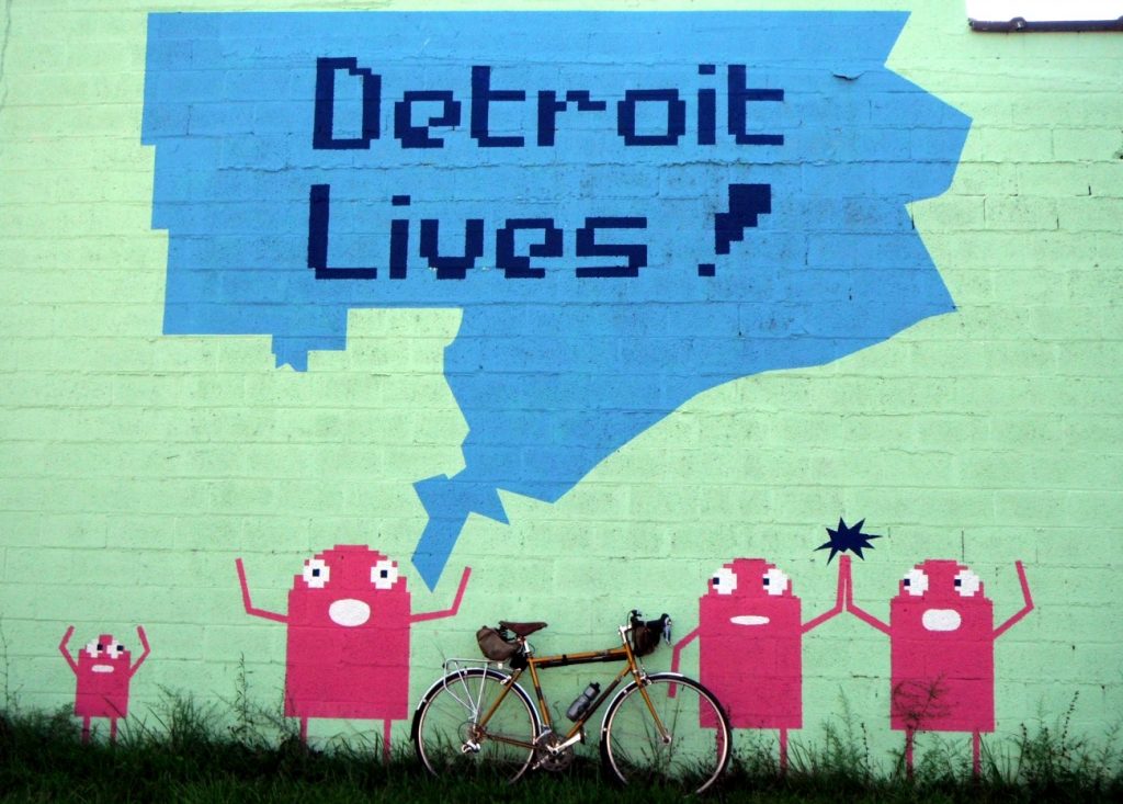 Detroit Murals Travel Squire