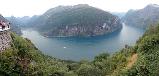 Norwegian-Fjords-Water-and-Lookout