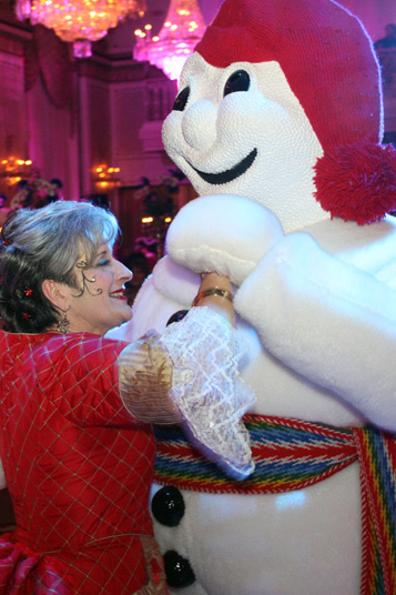 Feature Quebec Winter Carnival dancing with snowman 