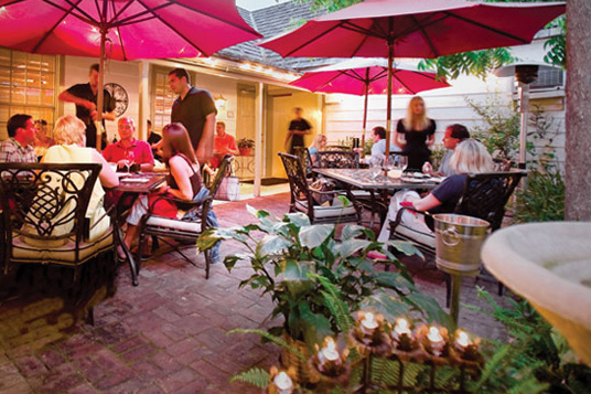 Flavors of Florida’s Historic Coast tables outside 