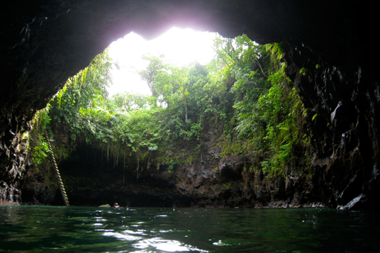 Inside cave Samoa InsideToSuaTrench