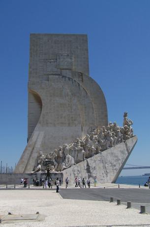 Monument of Discoveries Tagus River