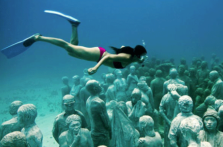underwater museum Cancun Mexico