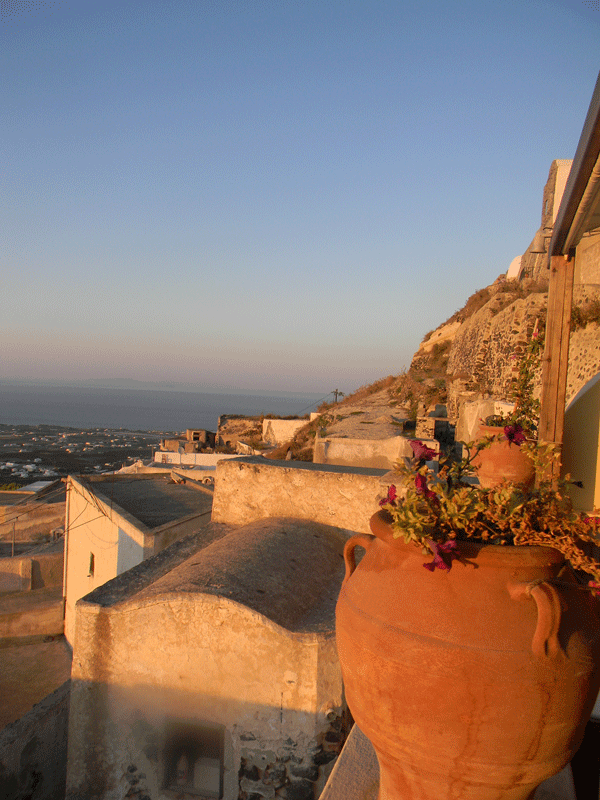 history of tourism in santorini