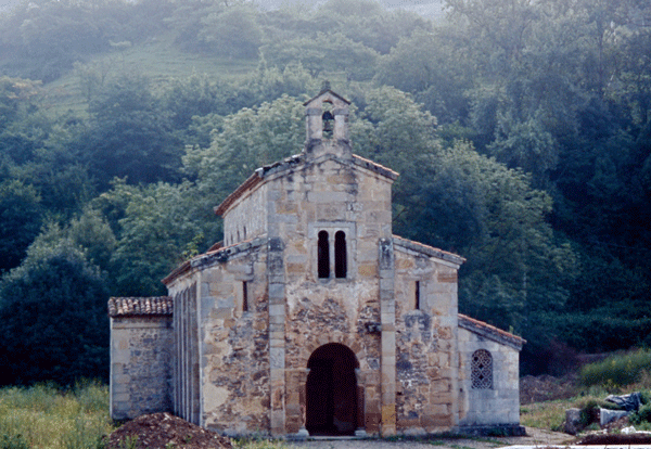 Church-in-Spanish-Courtyside