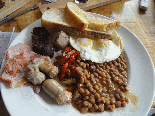 Travel Squire - Madison - Eat Around - Irish Breakfast Plate at The Cooper's Tavern