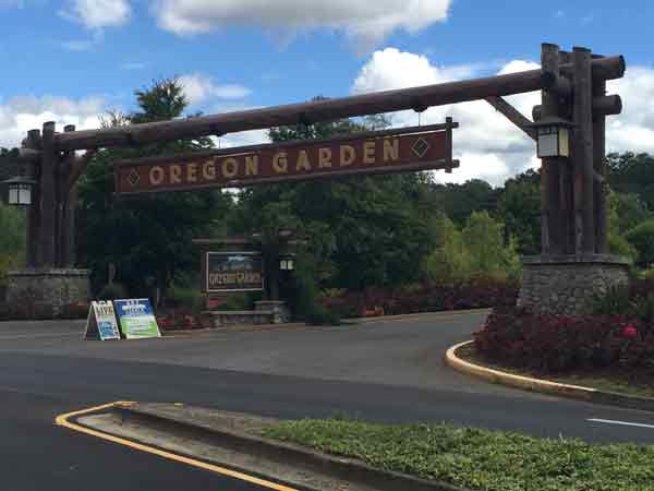 Oregon Garden Entrance Salem Oregon