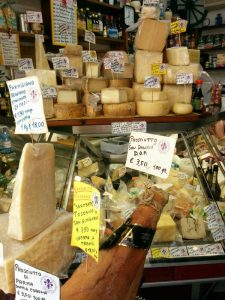 Foods of Tuscany Alimentari Sandra and Ivana, Florence