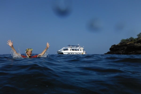 Snorkeling the Kona Side on Body Glove Snorkeling Cruise Hawaii Big Island - TravelSquire