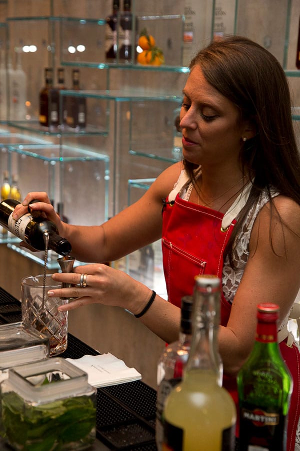 Mixologist Pam Wiznitzer-Creating Cocktails for American-Airlines-Flagship First Dining