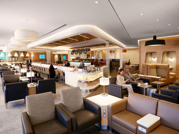American Airlines New-Flagship-Lounge-Expansive-Seating at JFK