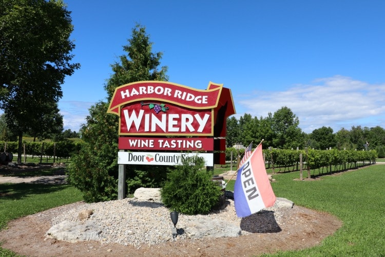 Wineries in Door County Wisconsin on TravelSquire