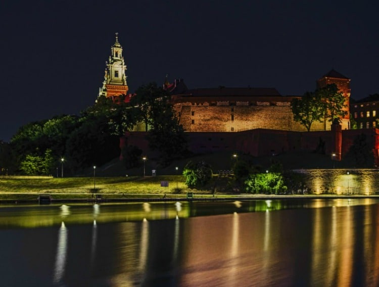 Wawel Castle on My City with Max Dudhia for TravelSquire