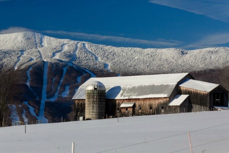 Mt Ellen for spring skiing in Vermont on TravelSquire