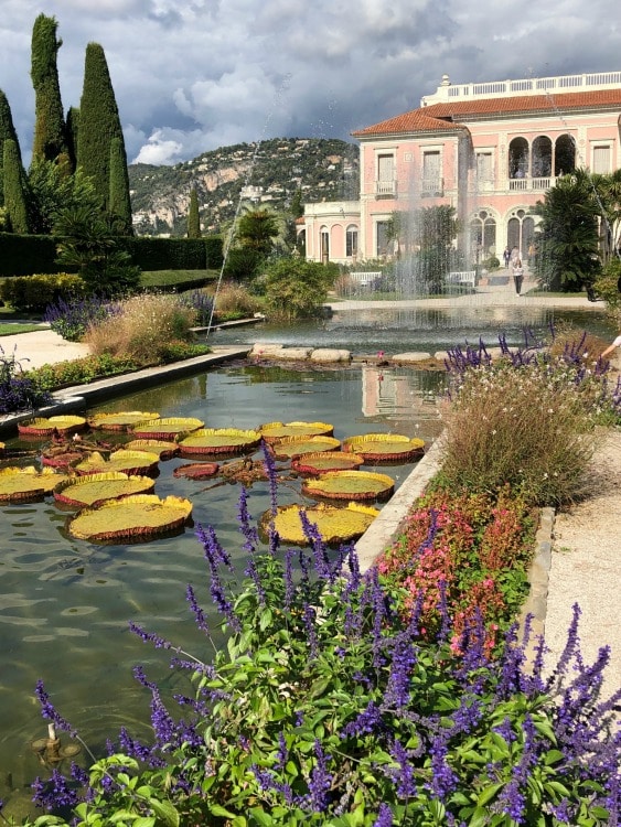 French riviera highlights on TravelSquire