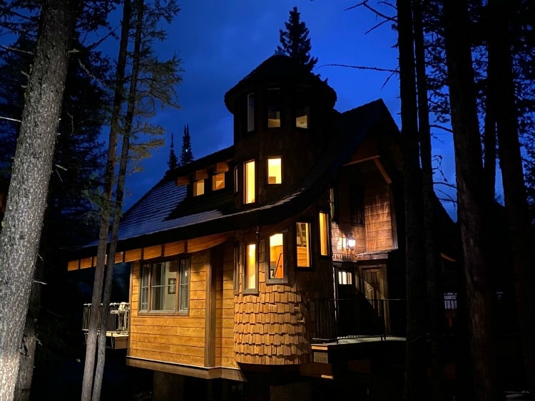 Snow Bear Chalets in Montana's Glacier Country on TravelSquire
