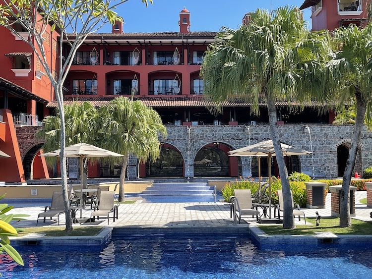 Poolside Paradise at Los Sueños Marriott