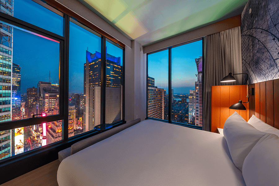 Tempo by Hilton Times Square Ball Drop Room View Guestroom