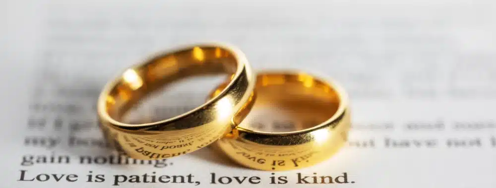 Rings love is patient love is kind