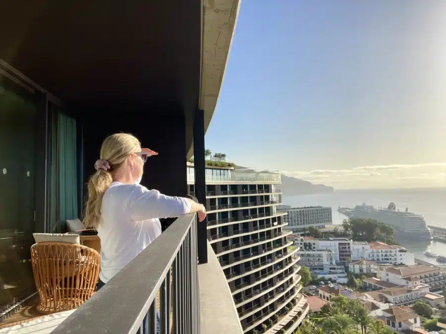Madeira: Scanning the Madeira shoreline