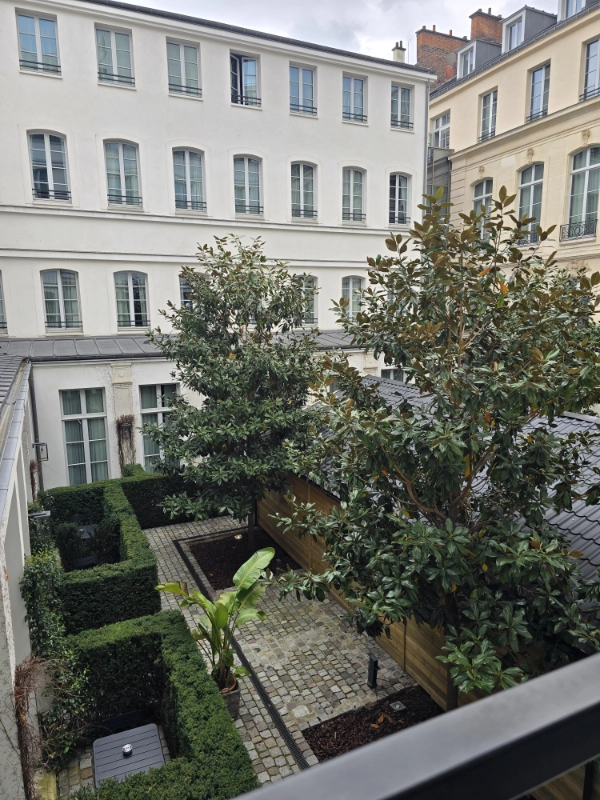 Courtyard at The Hoxton hotel