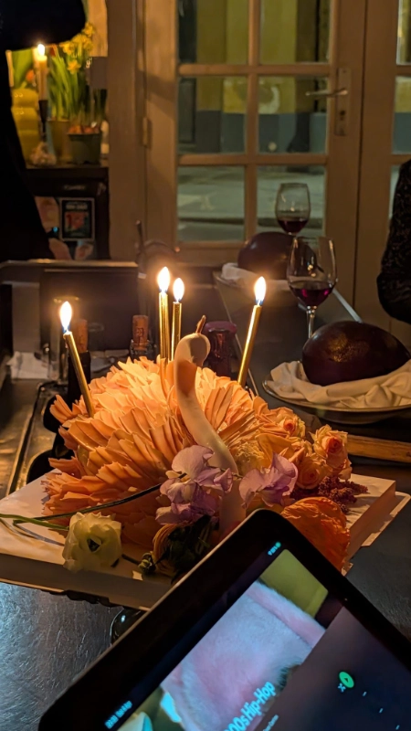 Swan cake at Verjus