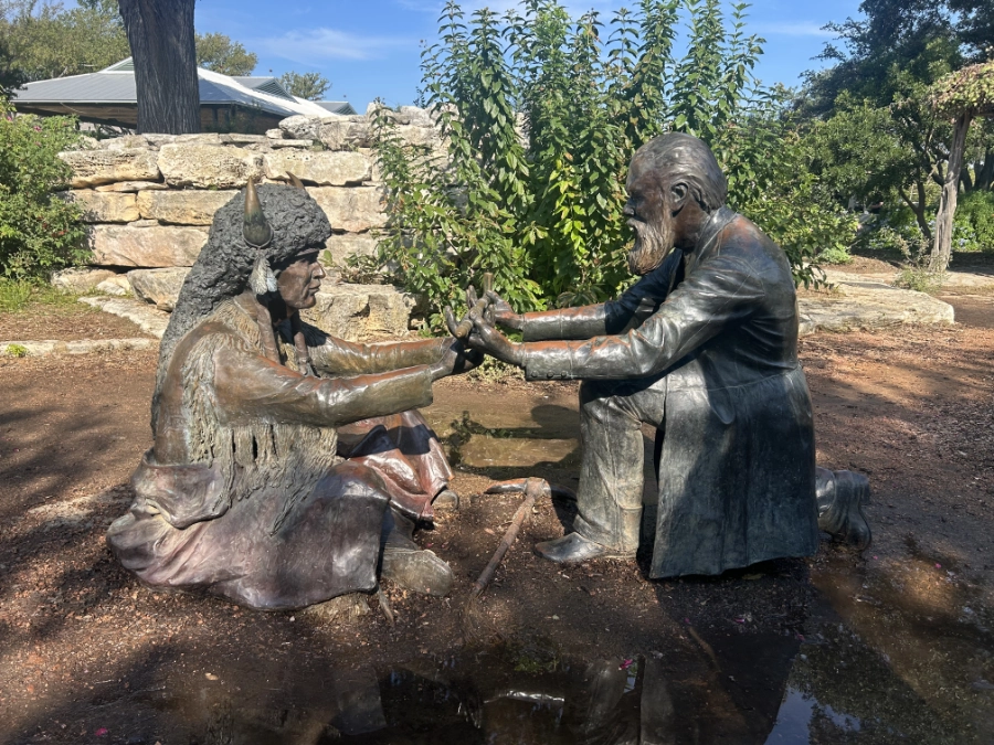 Bronze sculptures in Pioneer Garden